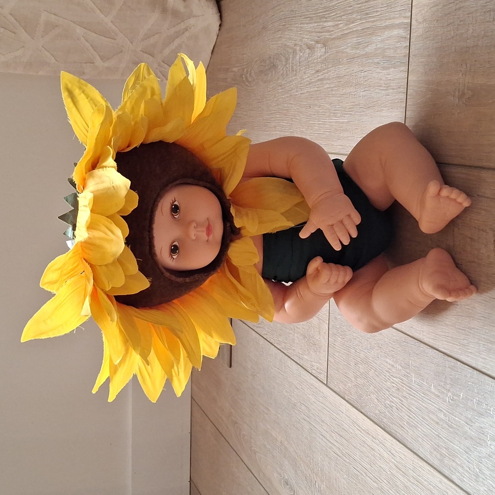 1997 Anne Geddes Sunflower Doll